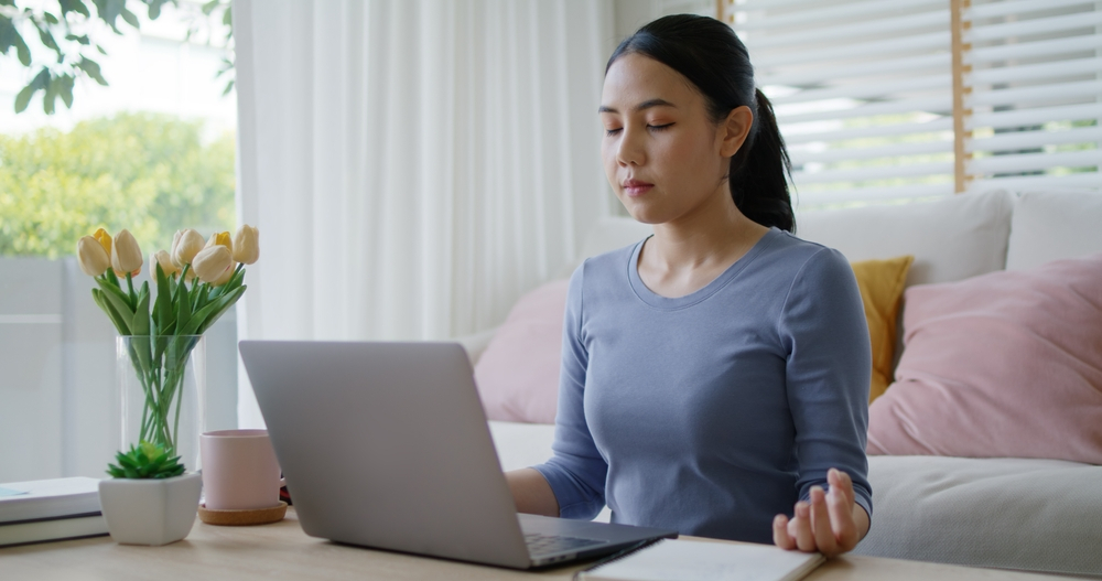 meditation-can-help-improve-employee-productivity.
